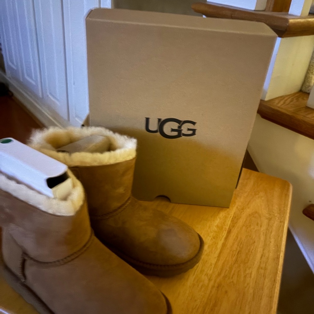 Ugg Mini Bailey Bow II boots